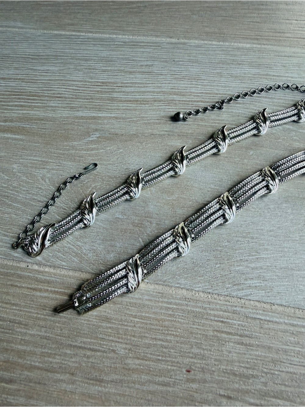 Vintage Silver Multi-Chain Leaf Bracelet/Necklace Set for Women- BSK silver